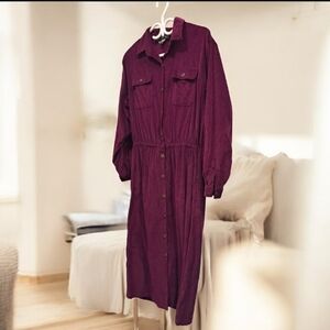 Elegant Vintage Leigh Morgan Long Sleeve Corduroy Purple Dress
